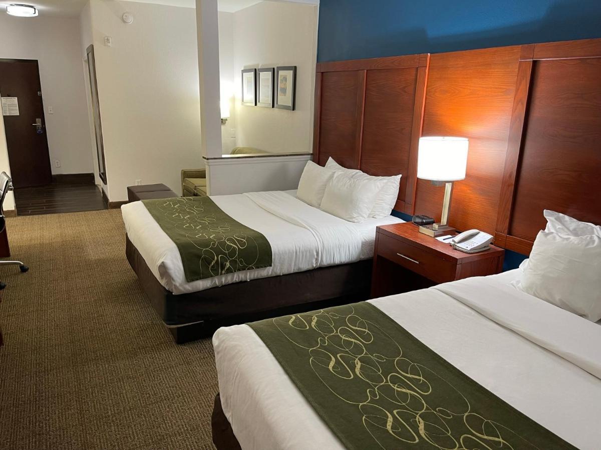 Comfort Suites Лейк-Чарлз Екстер'єр фото