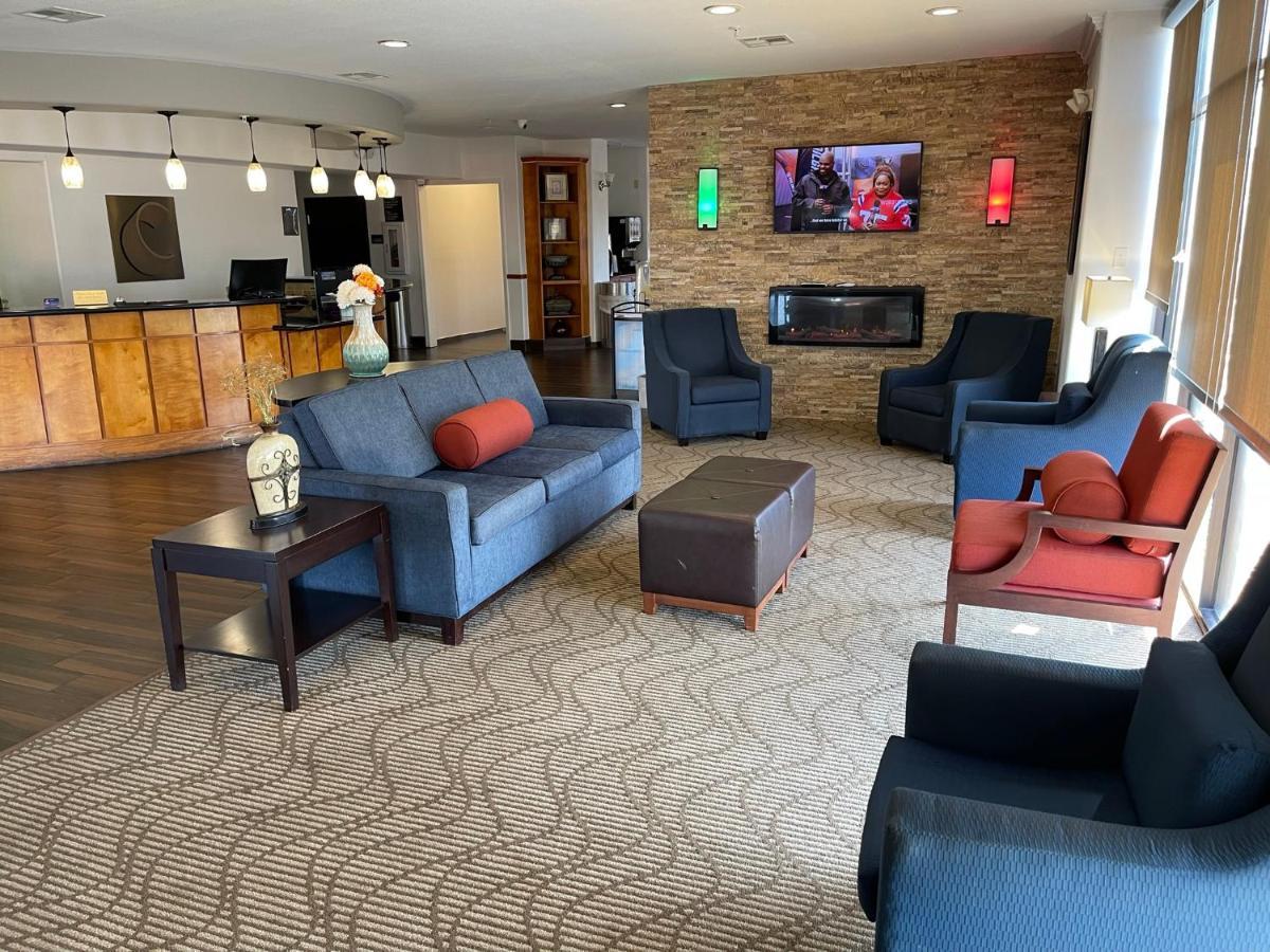 Comfort Suites Лейк-Чарлз Екстер'єр фото