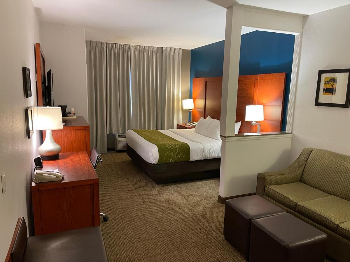 Comfort Suites Лейк-Чарлз Екстер'єр фото